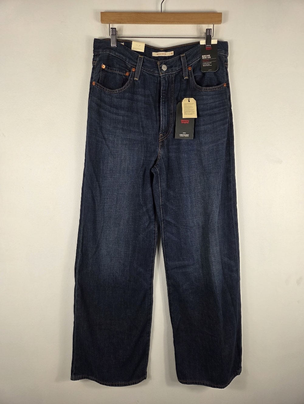 New Levis Ribcage Wide Leg Jeans